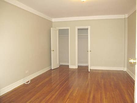 4th image of 200 E 18th St APT 1J