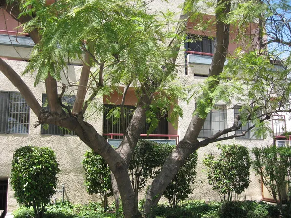 531 Fischer St, Glendale, CA 91205
