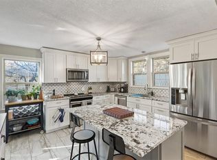 903 W 75th St, Kansas City, MO 64114