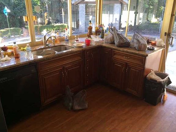 4th image of 2230 NE 61st Ct