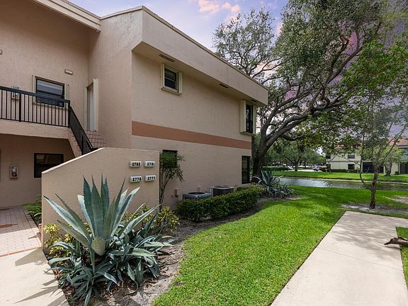 3rd image of 2777 Carambola Circle #1949