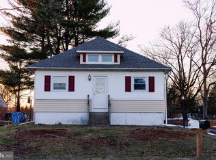 214 Trumbauersville Rd, Quakertown, PA 18951