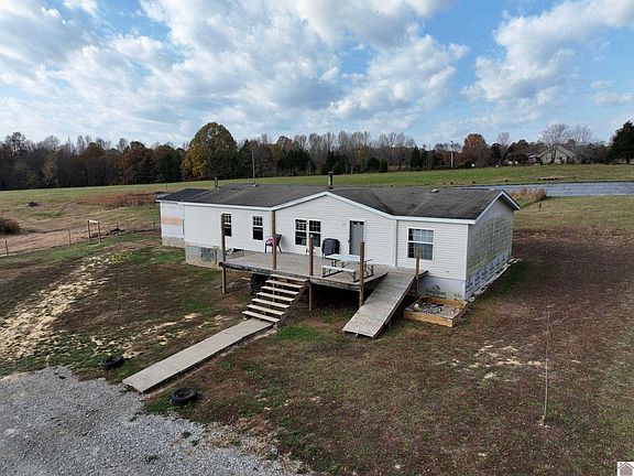 5th image of 390 Cotton Patch Rd