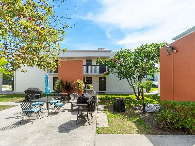 516 Osprey Dr #16B — Photo 6