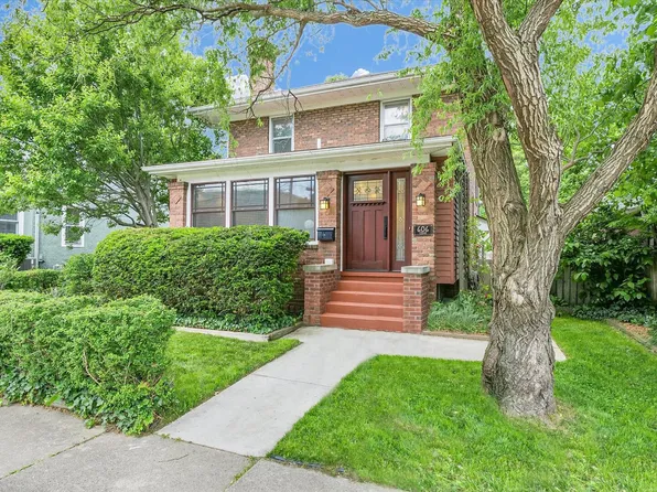 606 Cedar St, Urbana, IL 61801