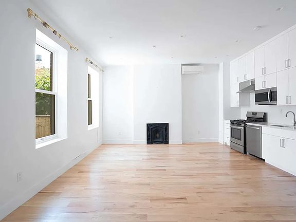 2nd image of 205 E 17th St #4B