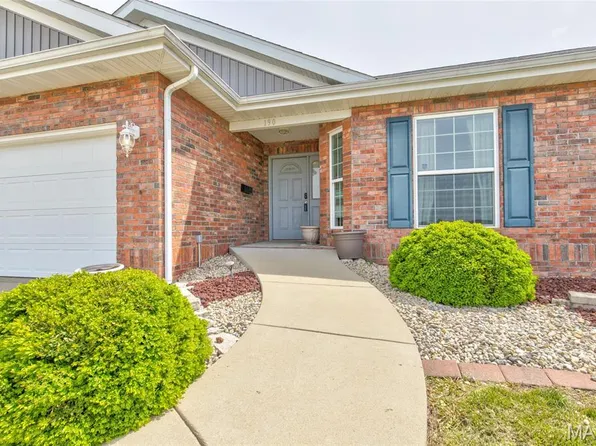 190 Bay Meadow Cir, Moro, IL 62067