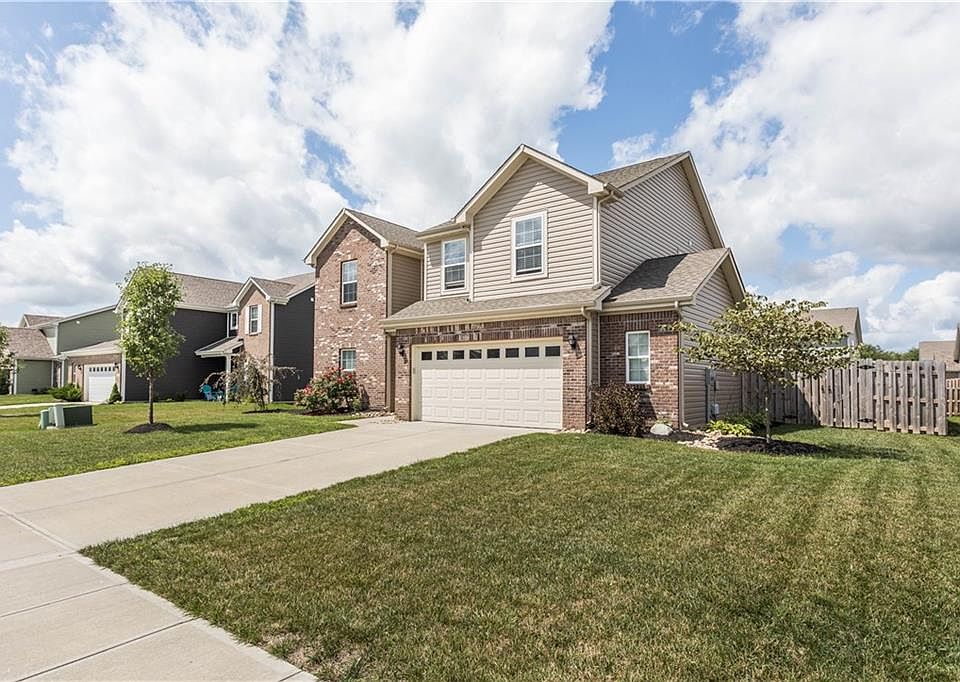 2nd image of 4758 Marshall Drive