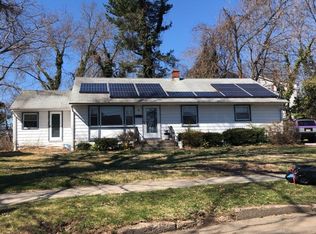 9 Vicky Ct, Hamilton, NJ 08610