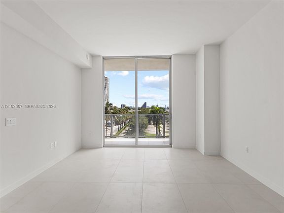 5th image of 1400 Biscayne Blvd #309