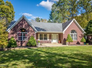 739 Big Springs Dr, Shepherdsville, KY 40165