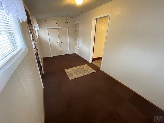 5th image of 208 S Beaty Ave