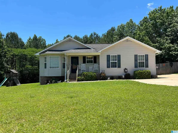 30 Sunset Cir, Pell City, AL 35120