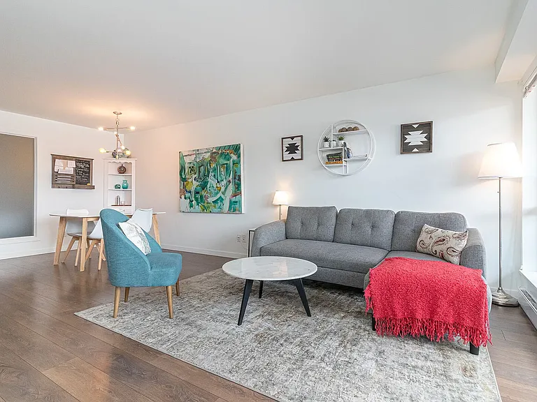 517 Fisgard St #206 — Photo 5