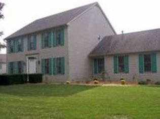 5719 Eagle Trace Dr, Sylvania, OH 43560