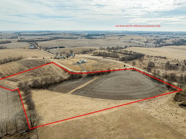 Deerfield Dr, Monroe, WI 53566