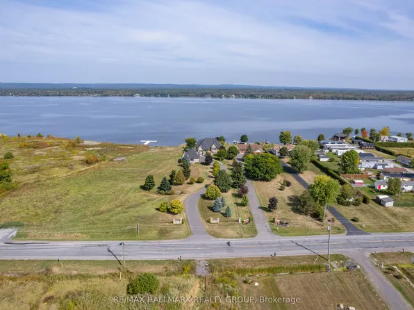 3285 Front Rd S, East Hawkesbury, ON K6A 2R2