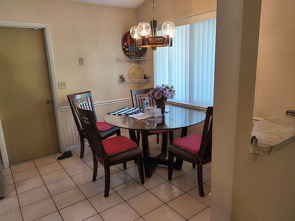 5th image of 3694 Brooklyn Lane