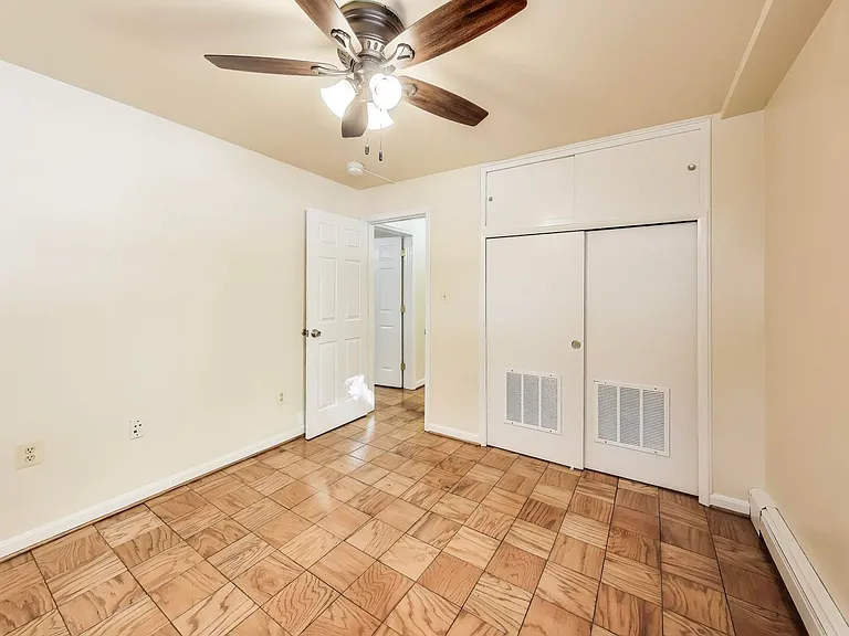7523 Maple Ave #2 — Photo 10