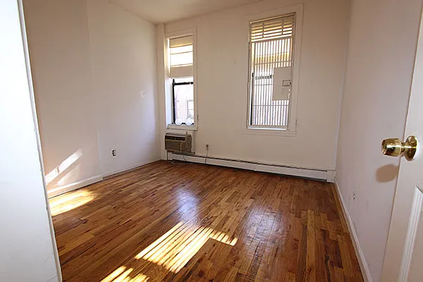 Rented by J Misrahi Realty Corp | media 32