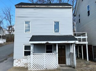 116 Maple St, Walden, NY 12586