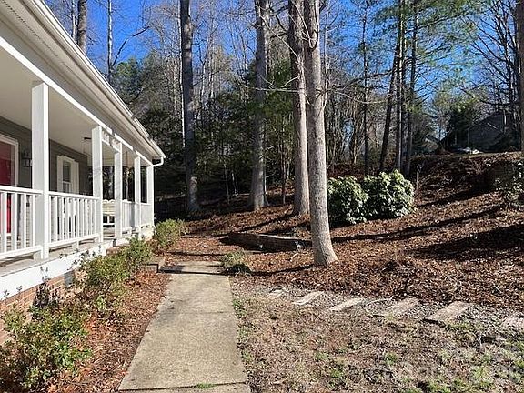4th image of 1503 Indian Hills Dr