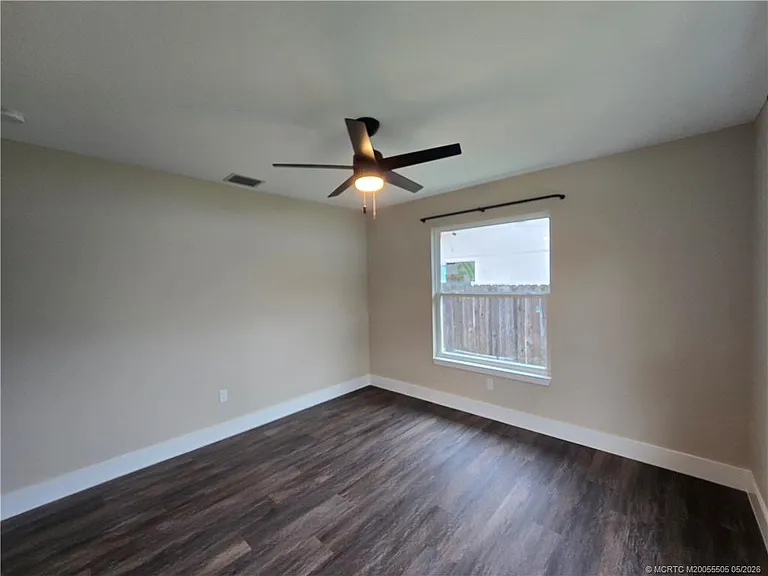 5968 SE Avalon Dr — Photo 13