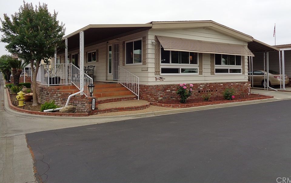 2nd image of 2200 Lake View Dr