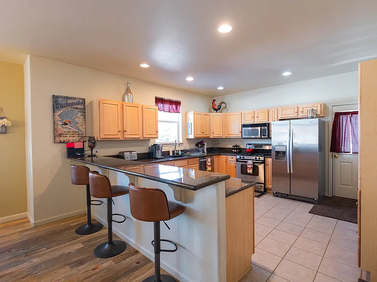 178 Lake View Cir W — Photo 17