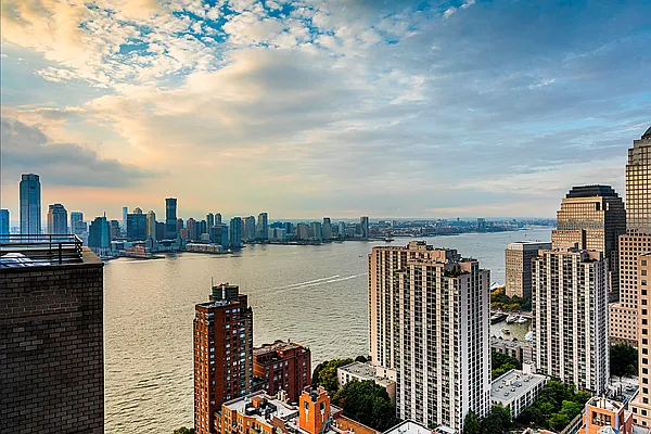 Rented by Living New York | media 19