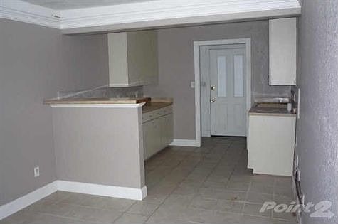 3rd image of 332 Bolliger Blvd