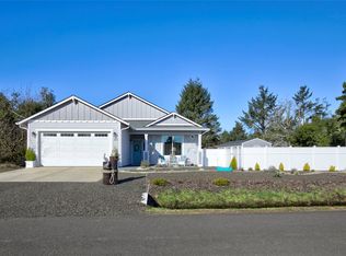 201 S Narwhal Loop SW, Ocean Shores, WA 98569