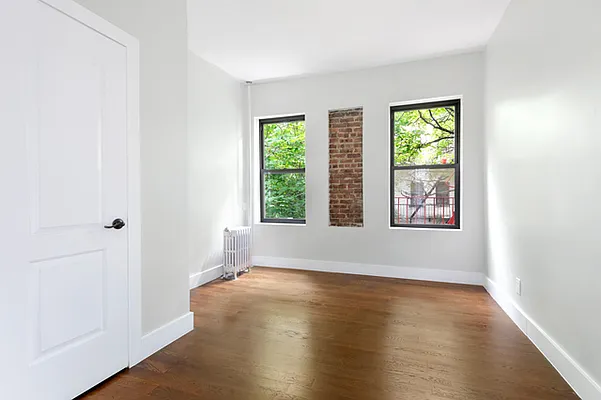 Rented by Compass | media 2