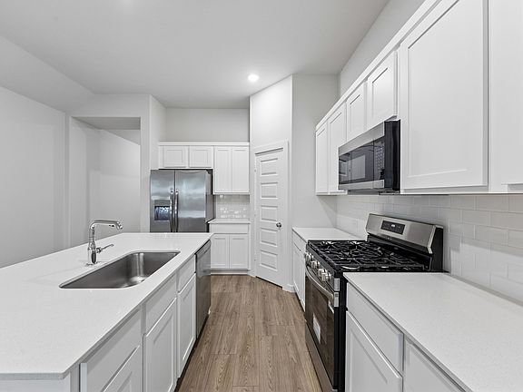 7th image of this home