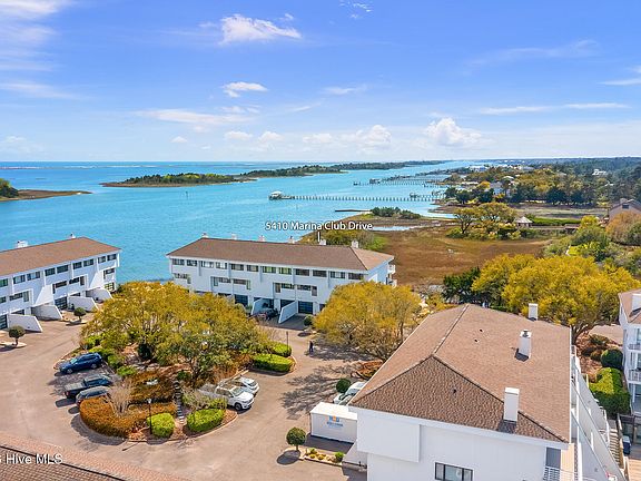 2nd image of 5410 Marina Club Drive