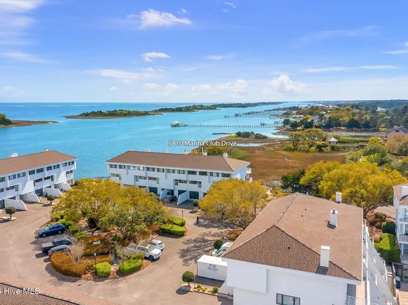 5410 Marina Club Drive, Wilmington, NC 28409