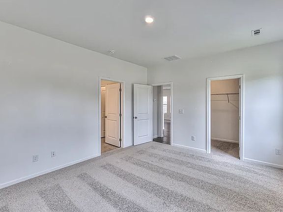 4th image of 4909 Russell David Dr