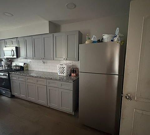 4th image of 22 N 56th St