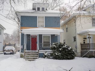 1530 Ballard St, Lansing, MI 48906