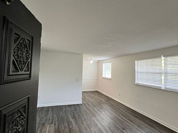 3rd image of 8481 Beech Ave #8476-1