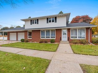 1009 Scott St, Kewaunee, WI 54216
