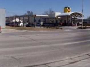 1523 S Main St, Ottawa, KS 66067