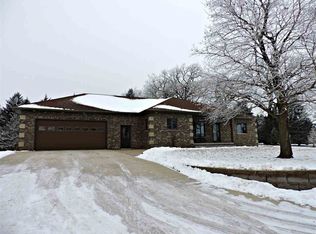 7018 Poyner Rd, Jesup, IA 50648