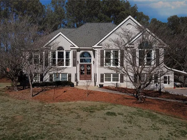 409 E Point Dr, Canton, GA 30115