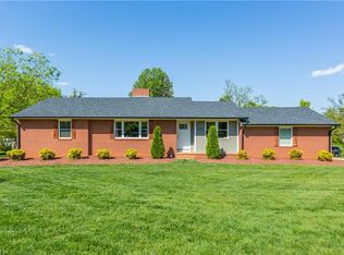 633 Linville Rd, Kernersville, NC 27284