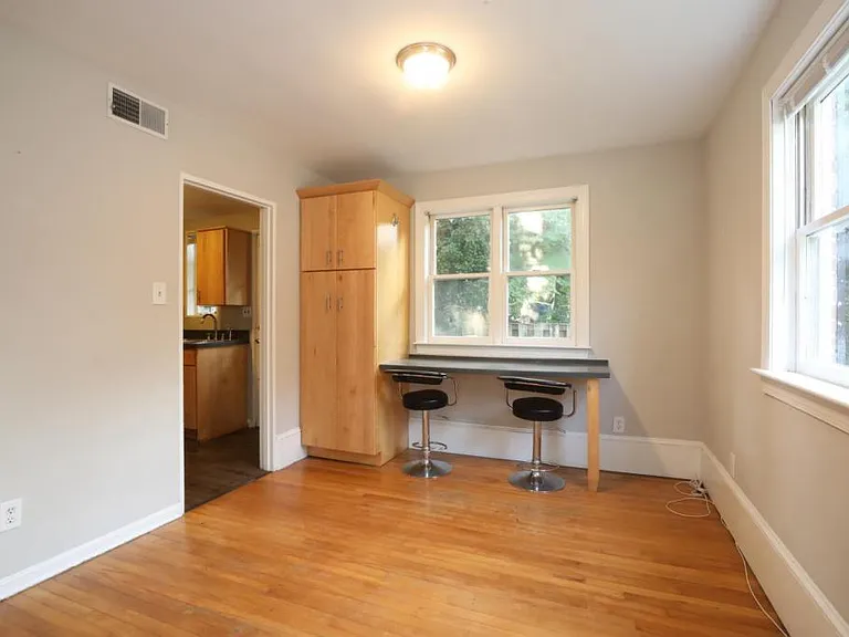 849 Bryan St — Photo 12