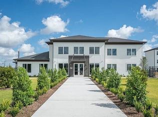 5045 Burke Rd #1304, Pasadena, TX 77504