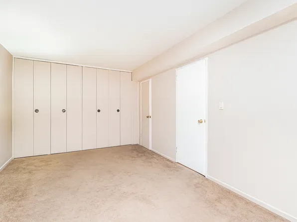 50 Fort Place image 11 of 40