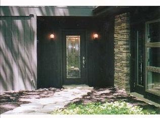 829 Lake Rd, Bradfordwoods, PA 15015