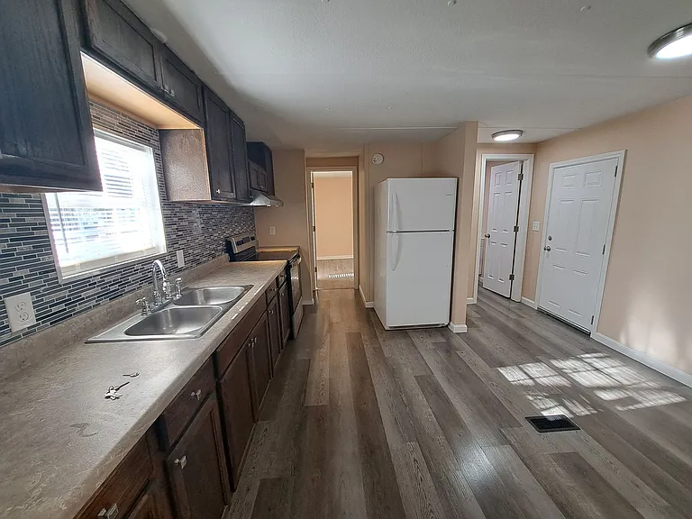 8561 San Miguel Calzada — Photo 7